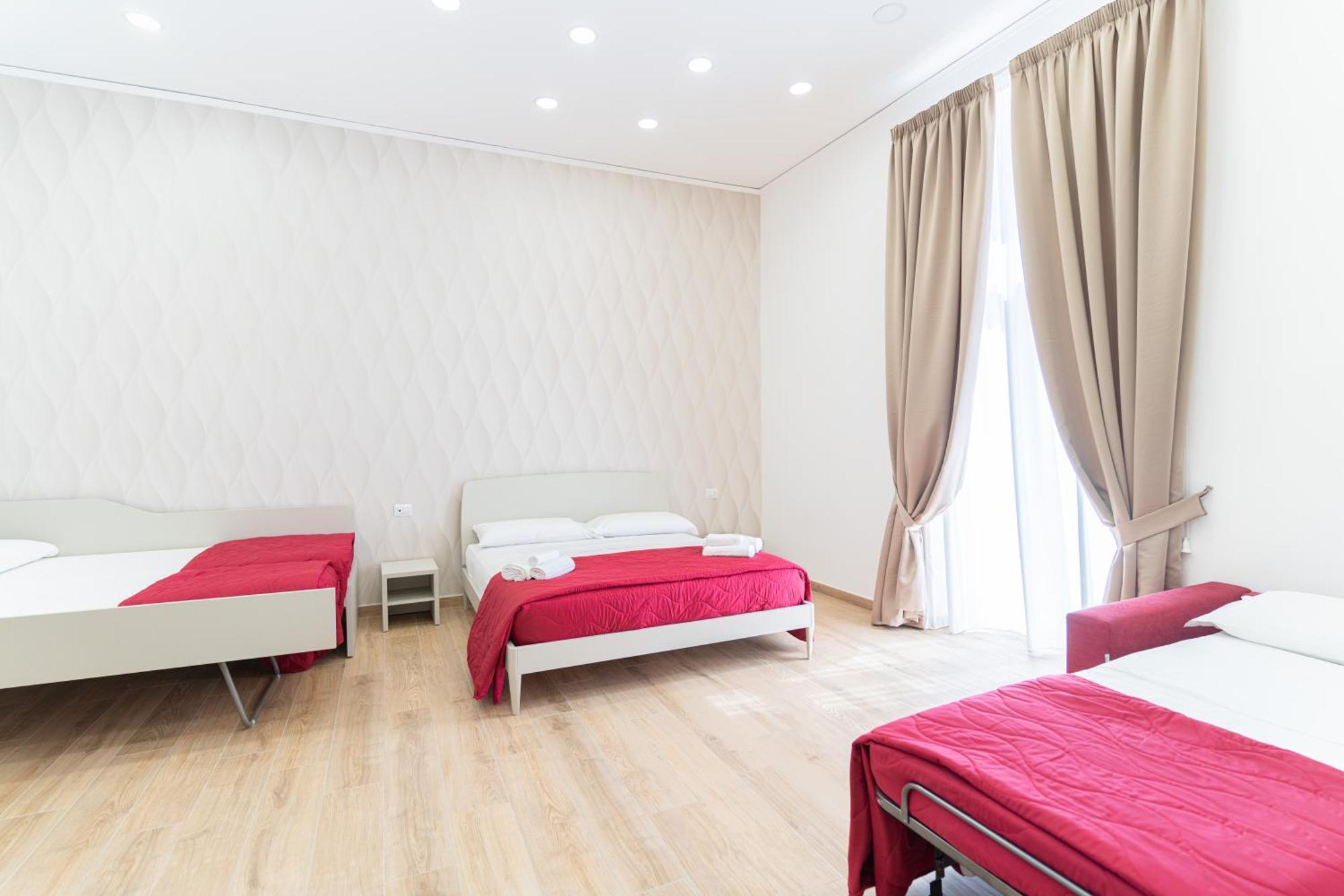 Toto E Peppino Luxury Rooms Naples Exterior photo
