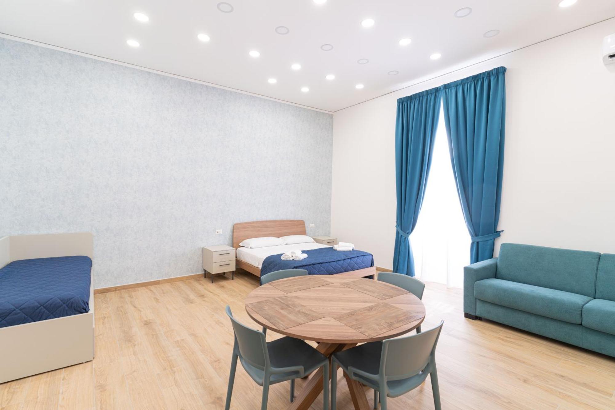 Toto E Peppino Luxury Rooms Naples Exterior photo