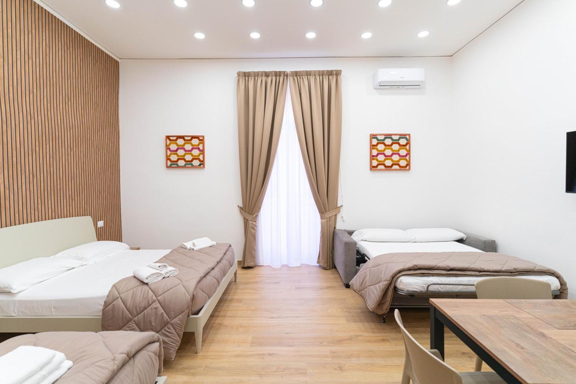 Toto E Peppino Luxury Rooms Naples Exterior photo